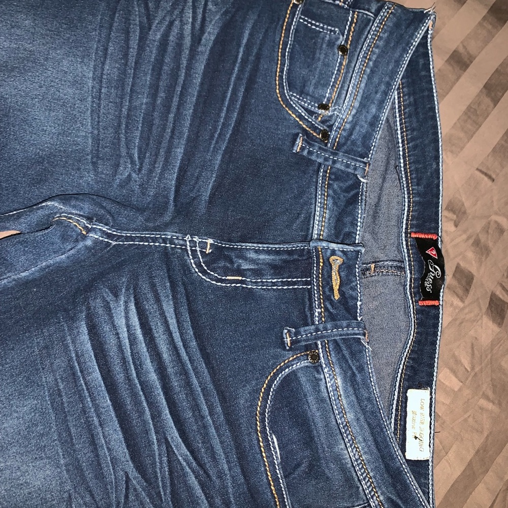 🆕 Guess Jeans- Low Rise Jeggings